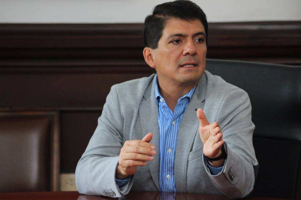 Alcalde Cesar Cristian Gomez Castro