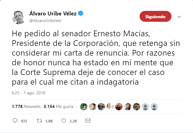 Alvaro Uribe no se va